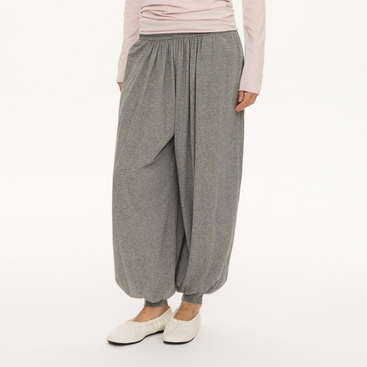Stretch Tapered Balloon Pants