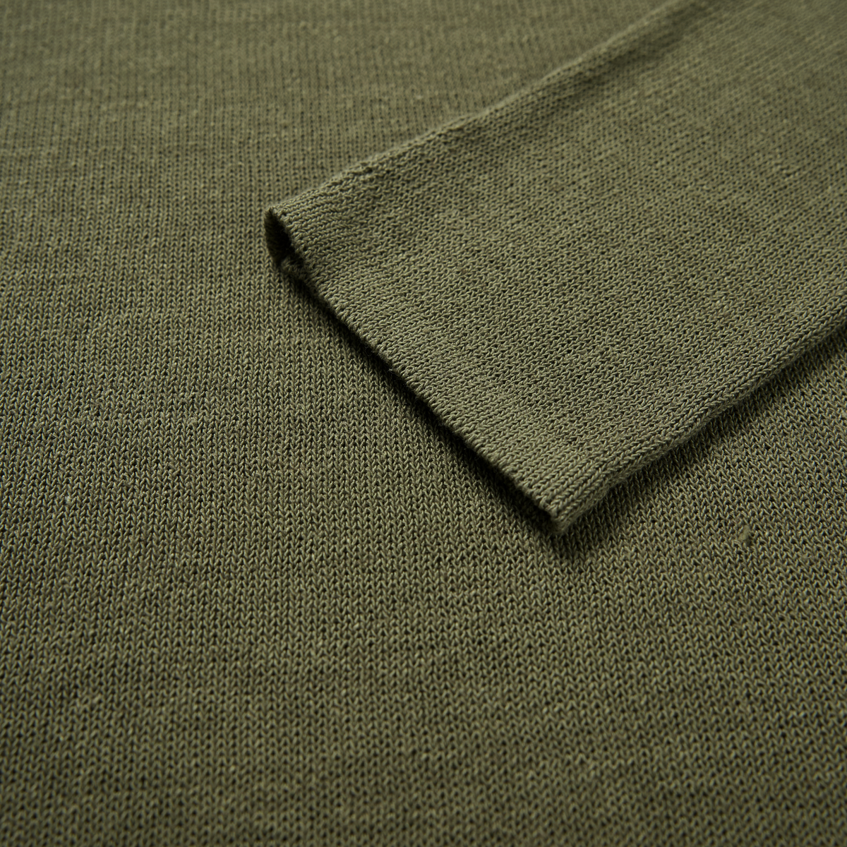 Rolled-Edge Linen Relaxed-Fit Knit Long-Sleeve Top