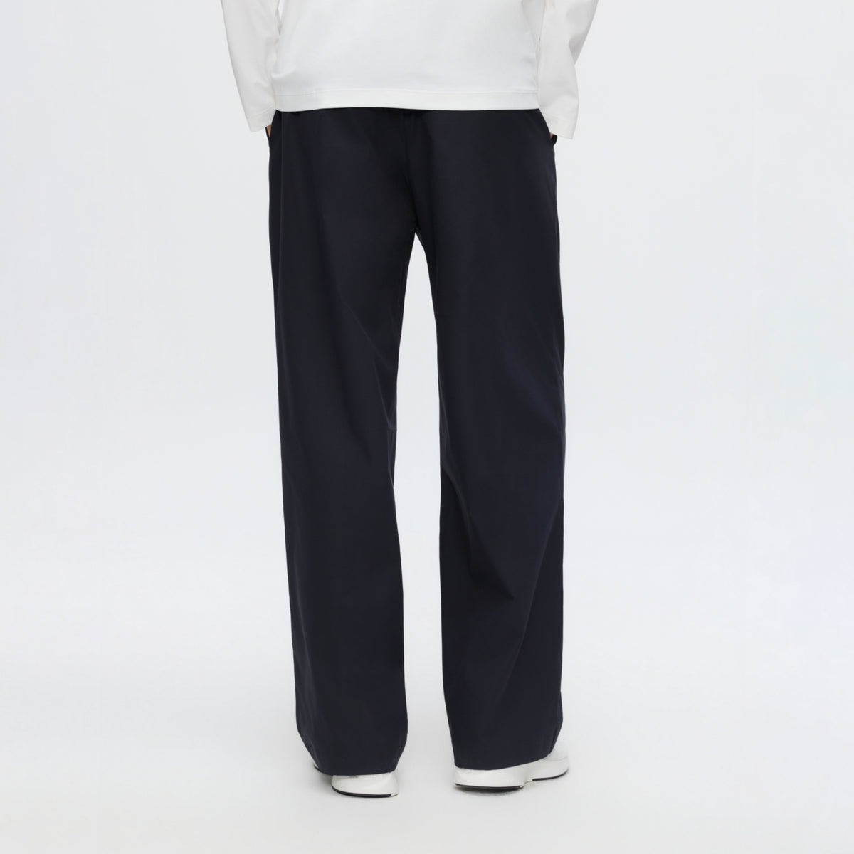 Water-Repellent Cotton-Feel Pleated Trousers