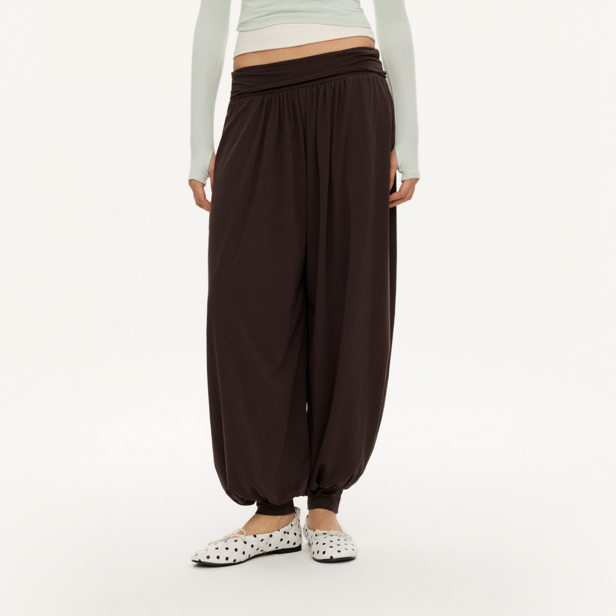 Stretch Tapered Balloon Pants